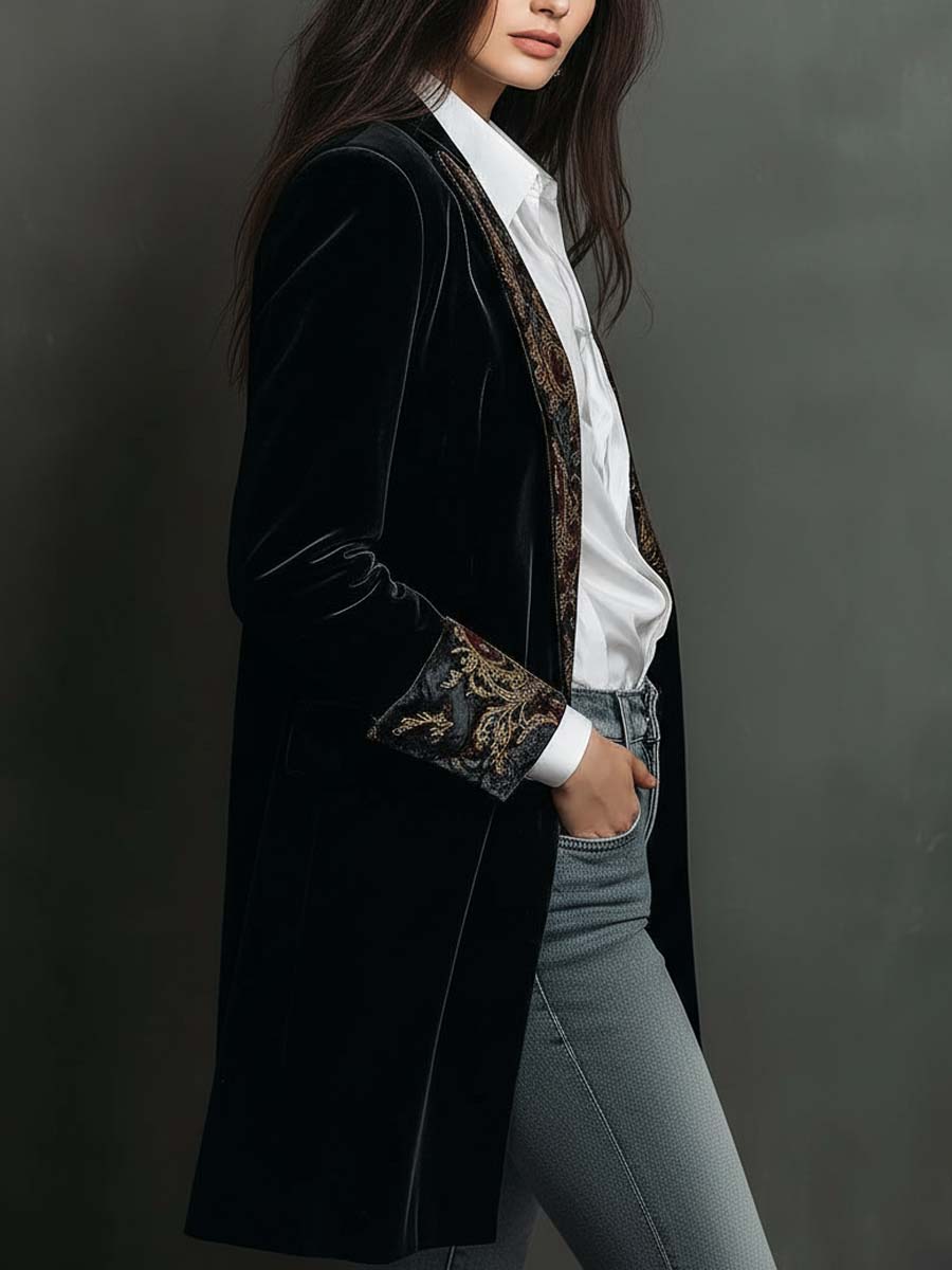 Vera – Velvet Longline Blazer with Baroque Lapels