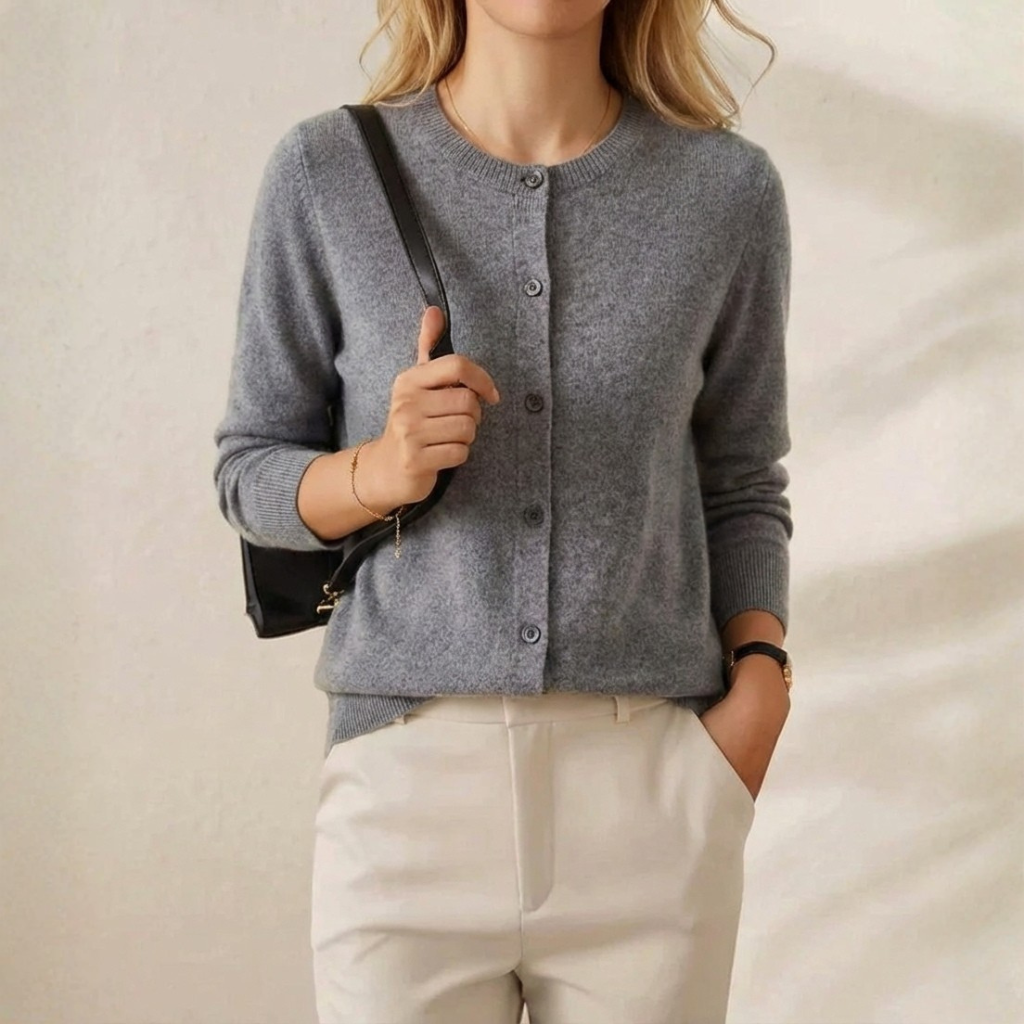 Brenda – Crew Neck Button-Front Knit Cardigan