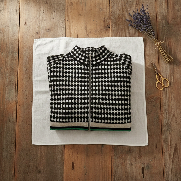 Lydia – Zip-Up Houndstooth Knit Cardigan