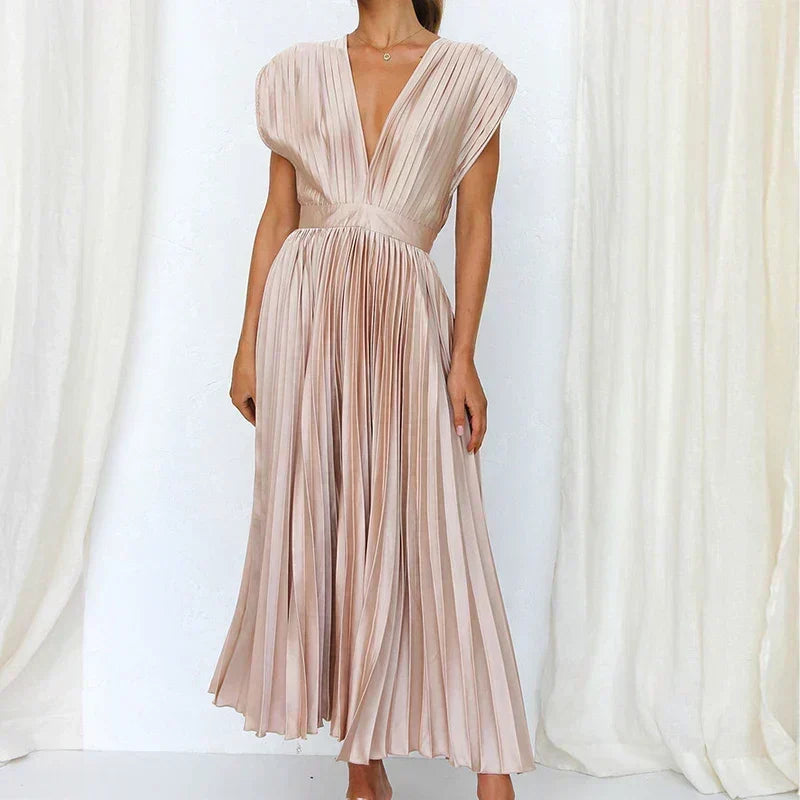 Kendall | V-Neck Maxi Dress with Pleats