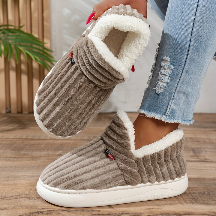Carolyn | Cosy Winter Slippers