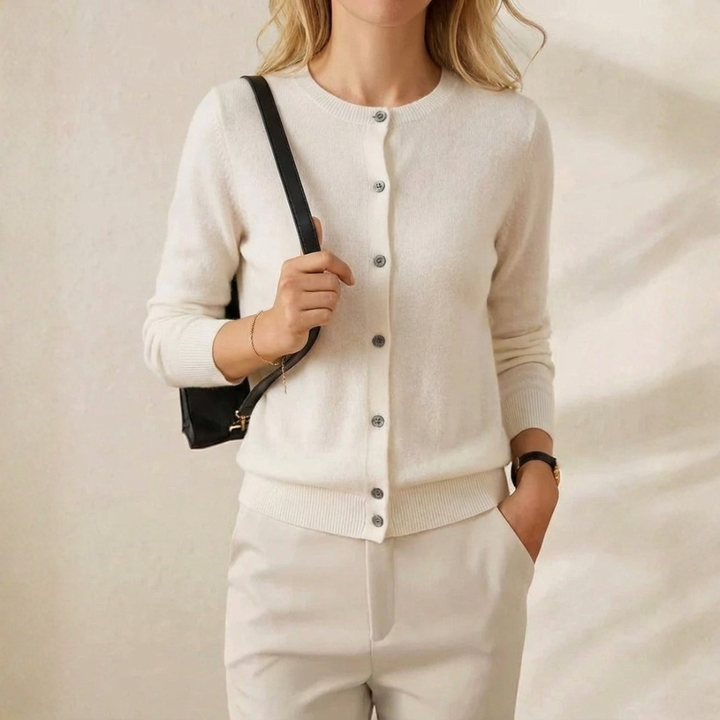 Brenda – Crew Neck Button-Front Knit Cardigan