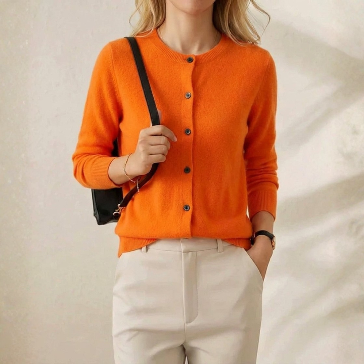 Brenda – Crew Neck Button-Front Knit Cardigan