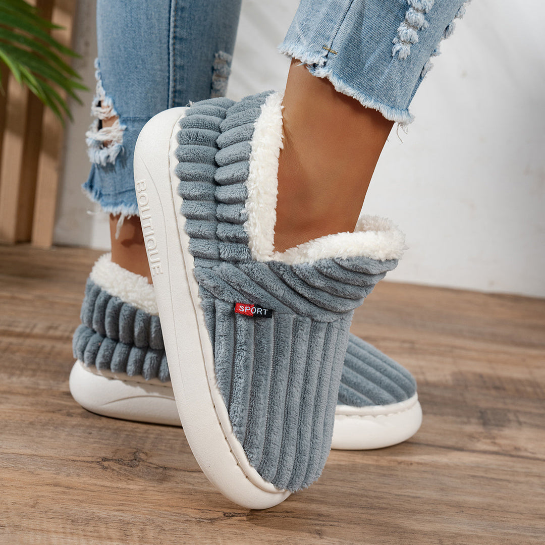 Carolyn | Cosy Winter Slippers