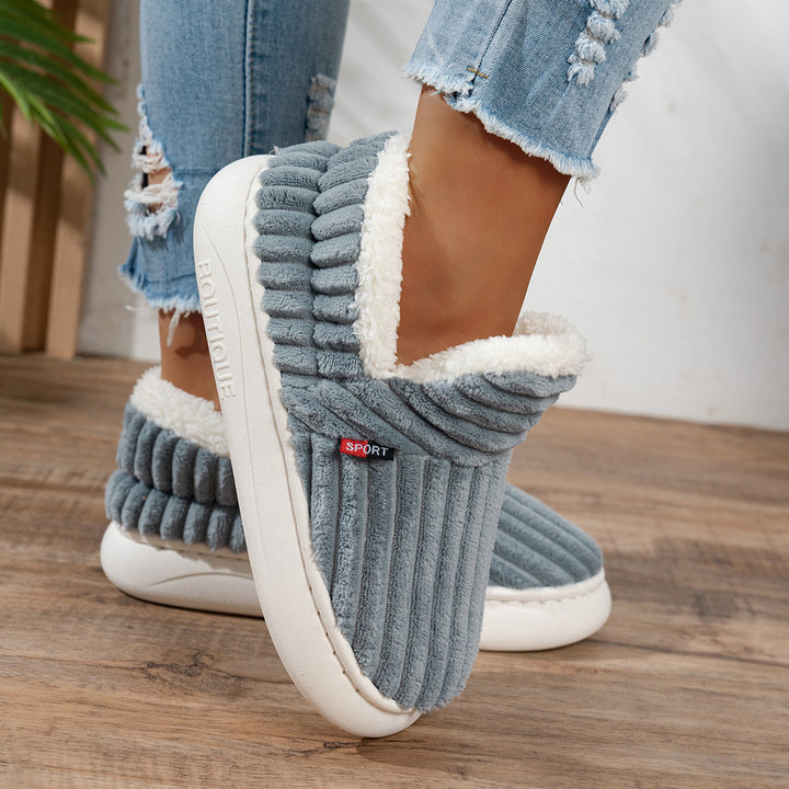 Carolyn | Cosy Winter Slippers