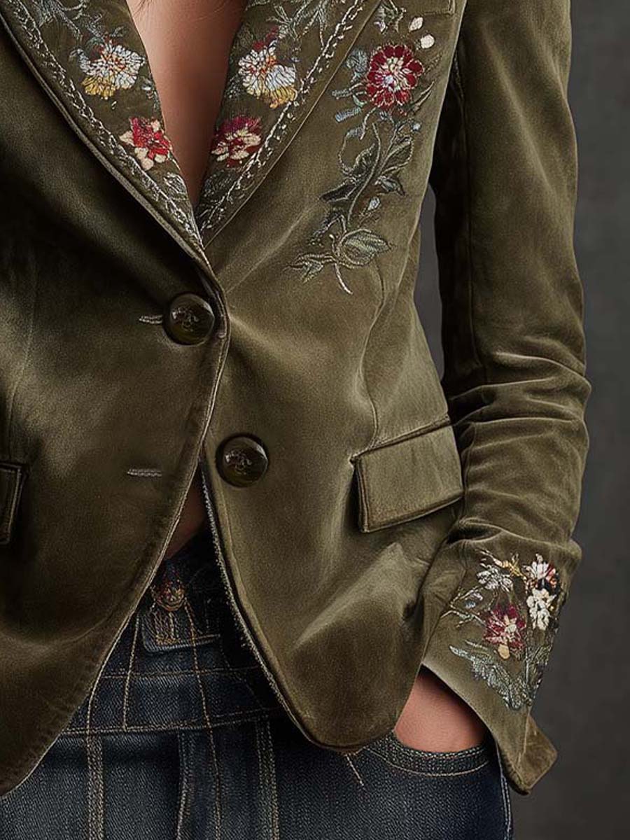 Dilys – Embroidered Floral Velvet-Look Blazer