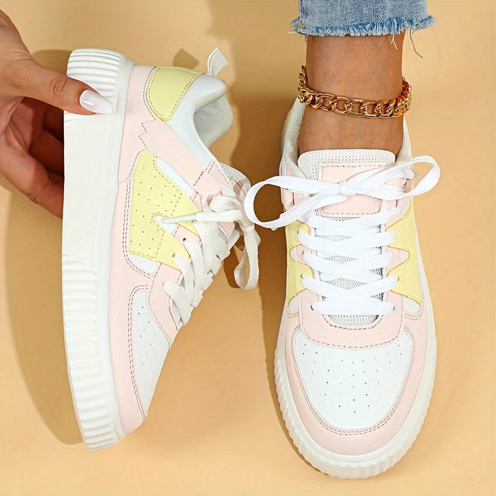Peggy – Lace-Up Flatform Trainers