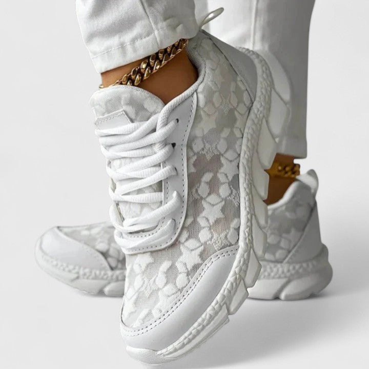 Elizabeth | Comfortable Trainers