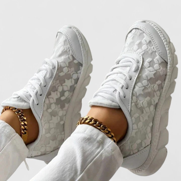 Elizabeth | Comfortable Trainers
