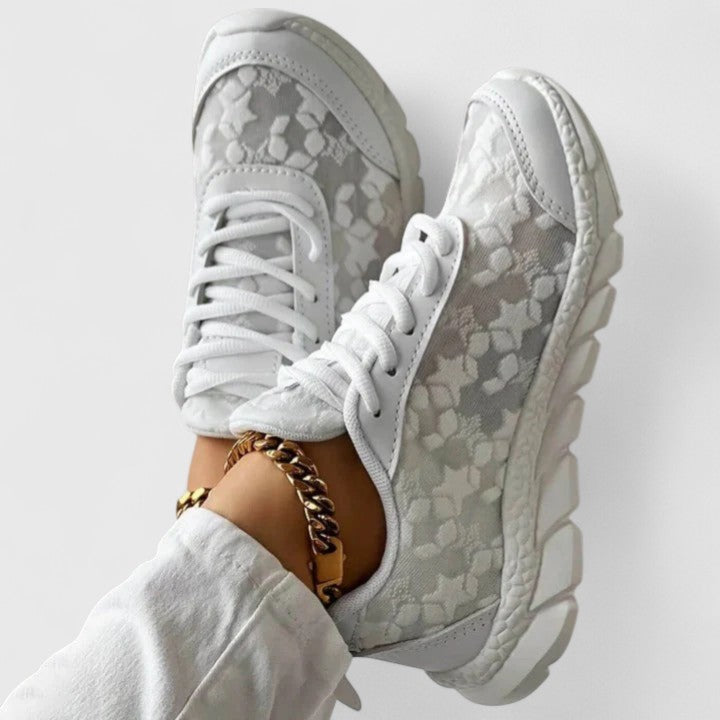 Elizabeth | Comfortable Trainers