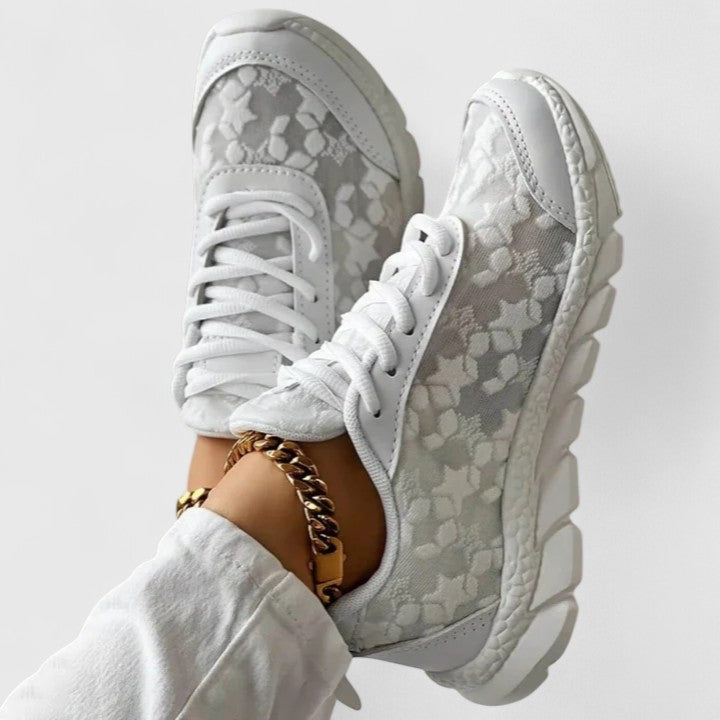 Elizabeth | Comfortable Trainers