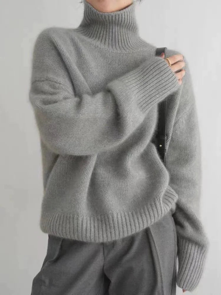 Beryl – Oversized Turtleneck Knit Jumper