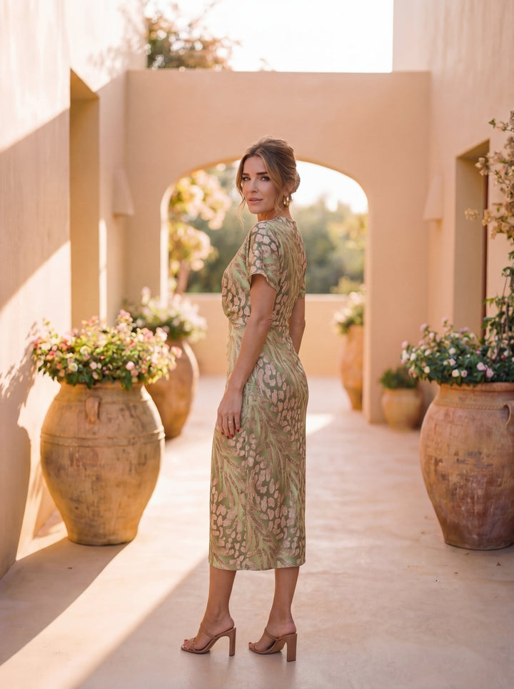 Jocasta – Twisted Knot Printed Midi Dress