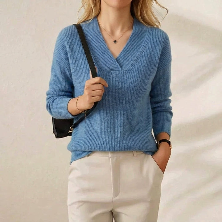Isolde – Ribbed V-Neck Knit Jumper