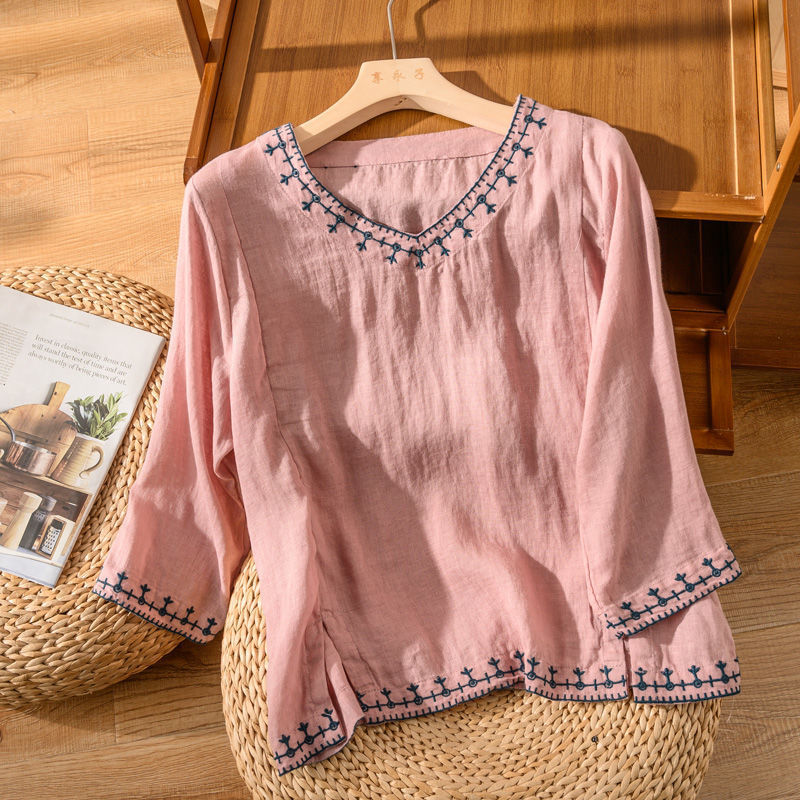 Georgiana | Pattern V-Neck Blouse