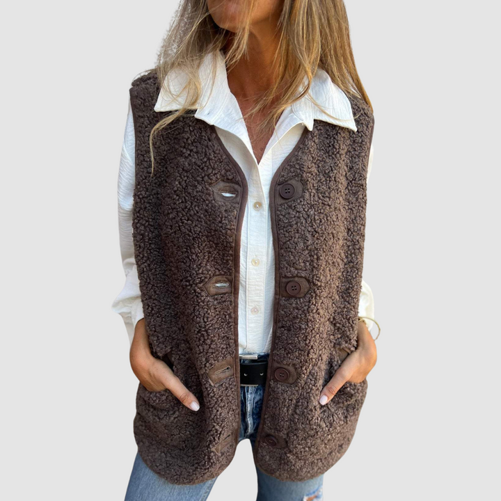 Iona – Sherpa Buttoned Sleeveless Waistcoat