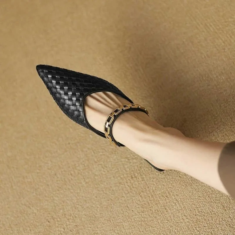Dayanara | Pointed-Toe Mules
