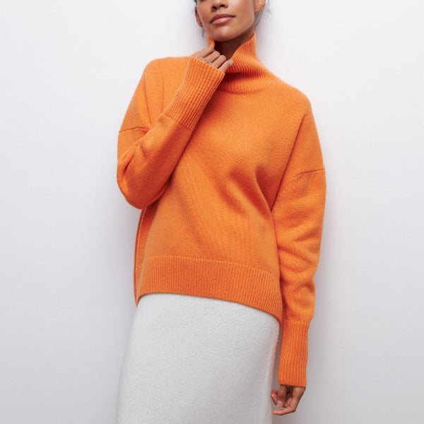 Jennifer – Oversized Turtleneck Knit Jumper