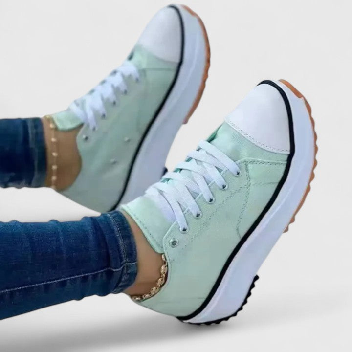 Lisa | Comfortable Trainers