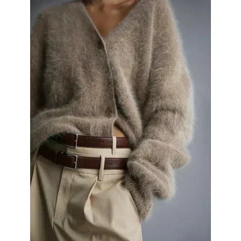 Minerva – Fluffy Oversized Button-Up Cardigan