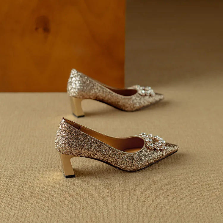 Olya | Glitter Pumps