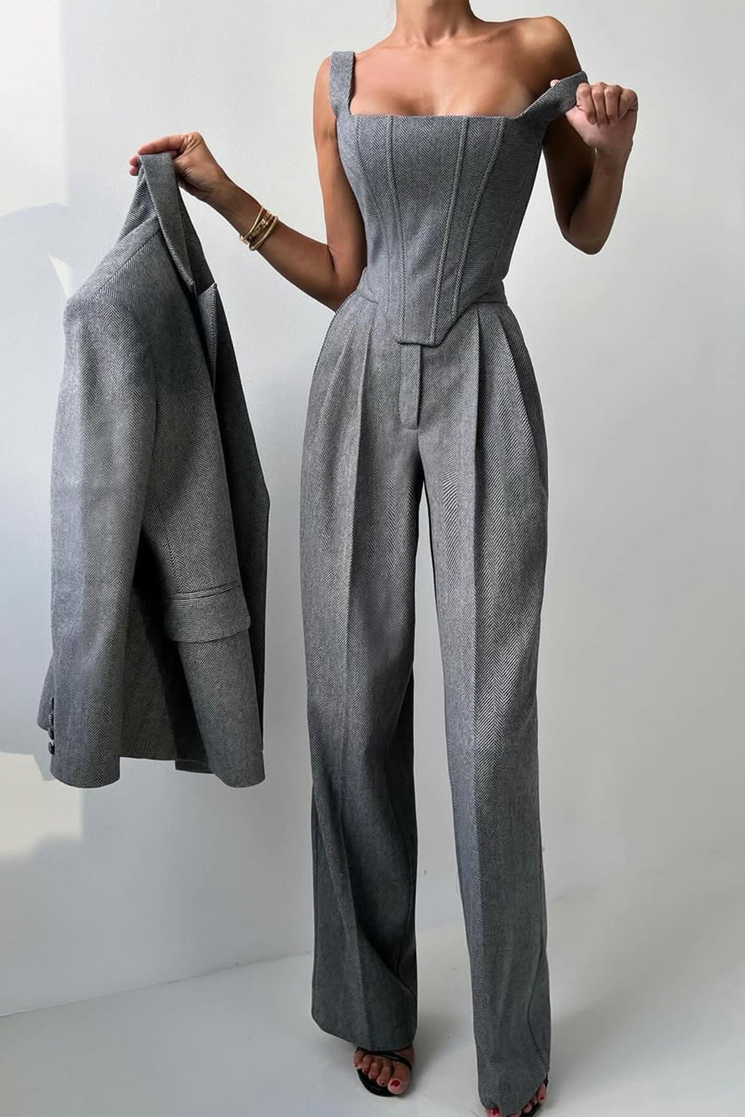 Pilar | Three-Piece Set with Double-Breasted Blazer