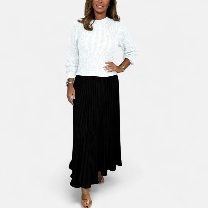 Karlee | Maxi Dress with Jumper and Pleated Skirt