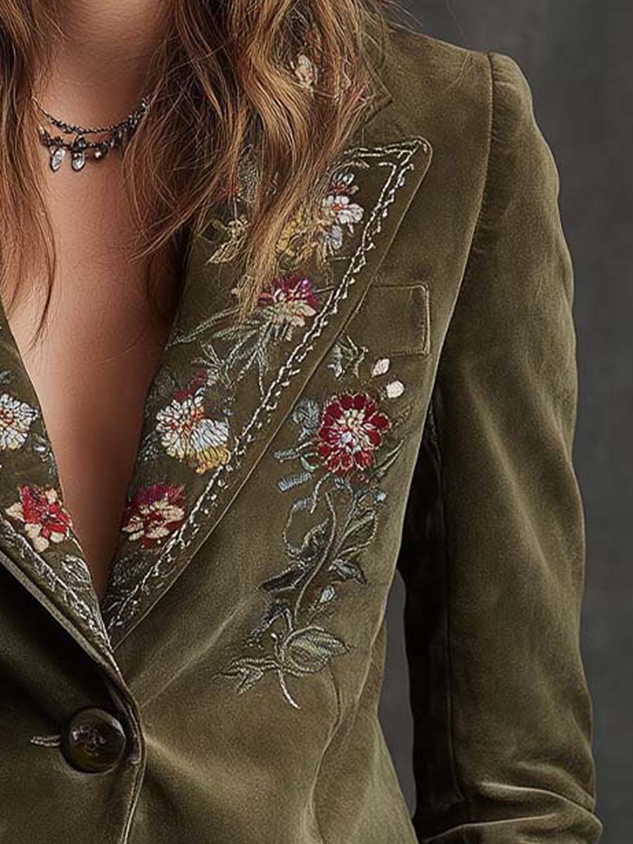 Dilys – Embroidered Floral Velvet-Look Blazer