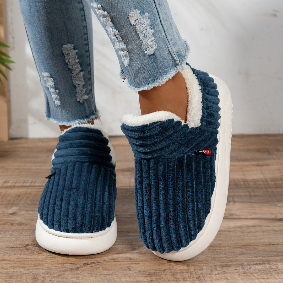 Carolyn | Cosy Winter Slippers