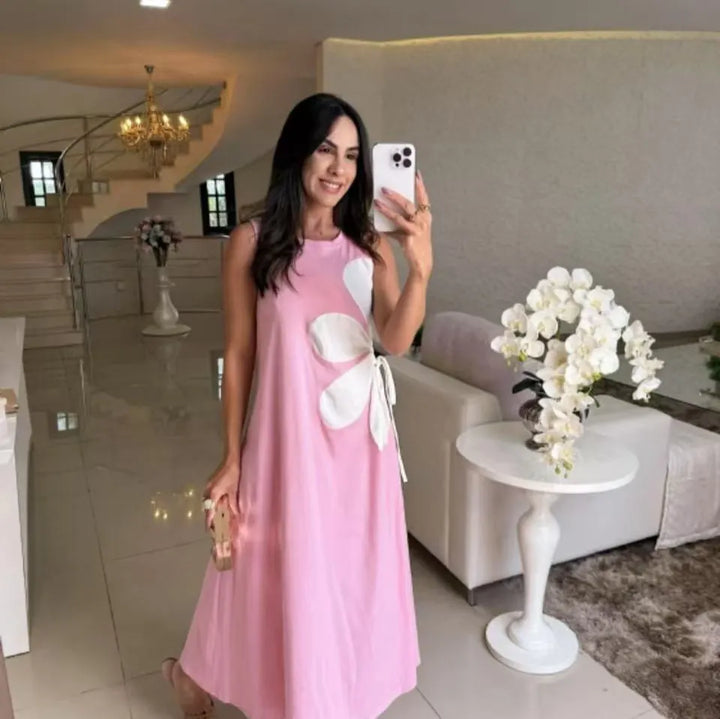 Eirwen – Floral Appliqué Sleeveless Maxi Dress