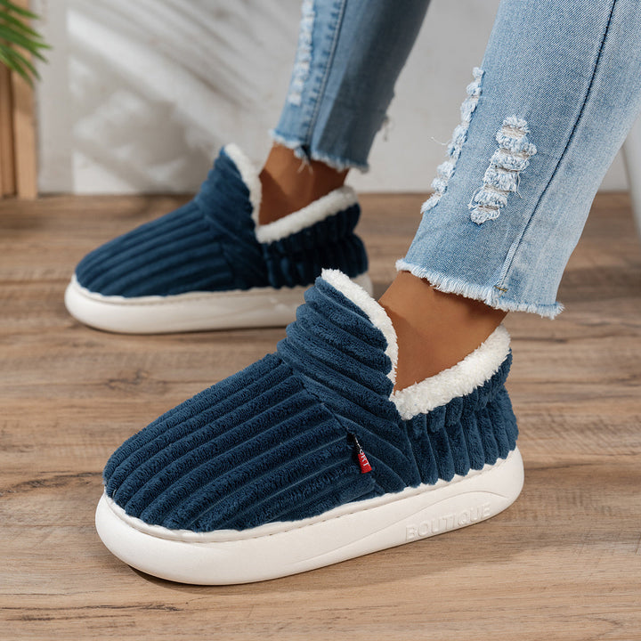 Carolyn | Cosy Winter Slippers