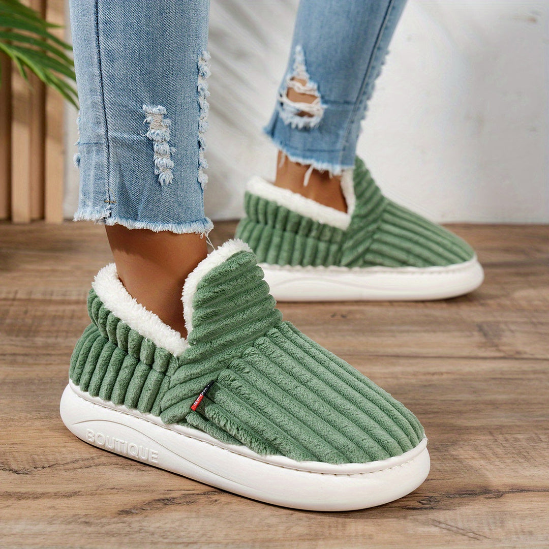 Carolyn | Cosy Winter Slippers