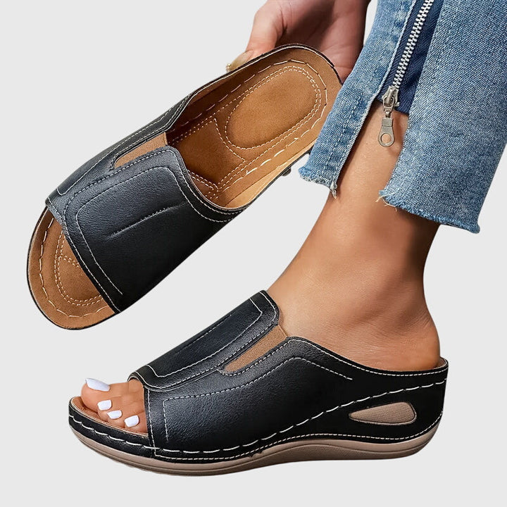 Naya | Orthopaedic Sandals