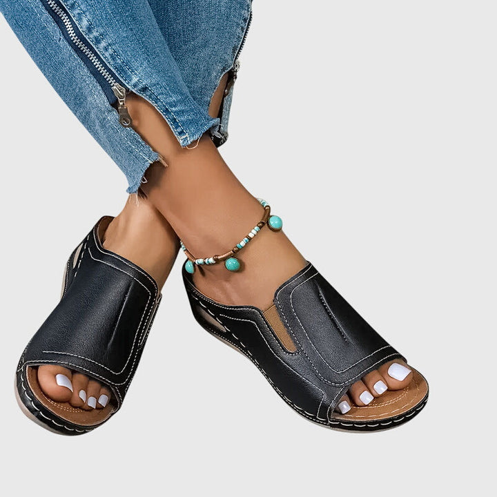 Naya | Orthopaedic Sandals
