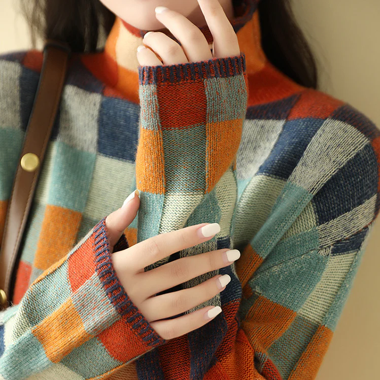 Jill – Retro Checkered Turtleneck Jumper