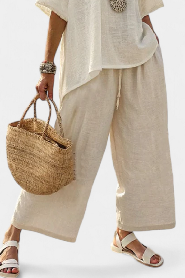 Ryleigh | Comfortable Minimalist Raw Blouse & Wide-Leg Trousers