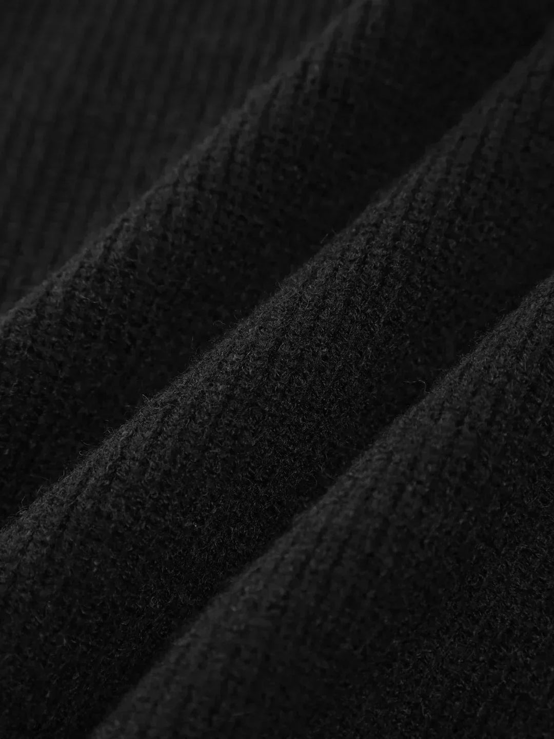 Mhairi – Oversized Ribbed Jumper with Whipstitch Detail