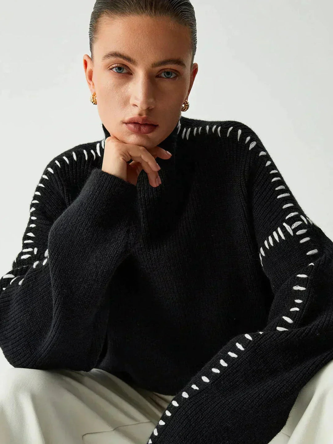Mhairi – Oversized Ribbed Jumper with Whipstitch Detail