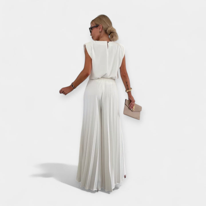 Jackie | Summer Outfit: Top and Trousers Set