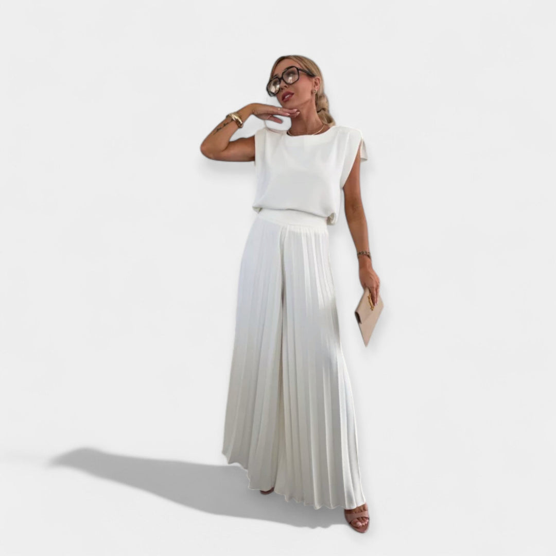 Jackie | Summer Outfit: Top and Trousers Set